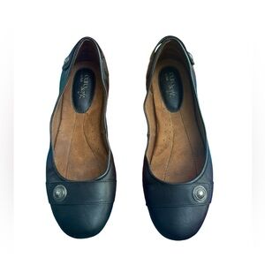 EuroSoft Black Leather Flats Size 10 M